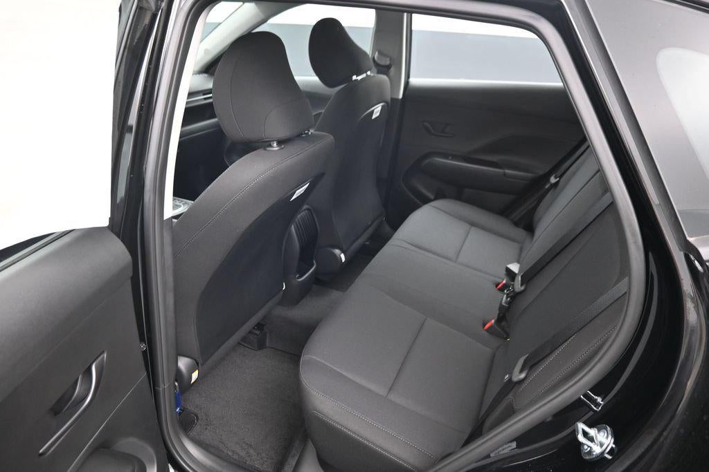2027 Hyundai KONA SE