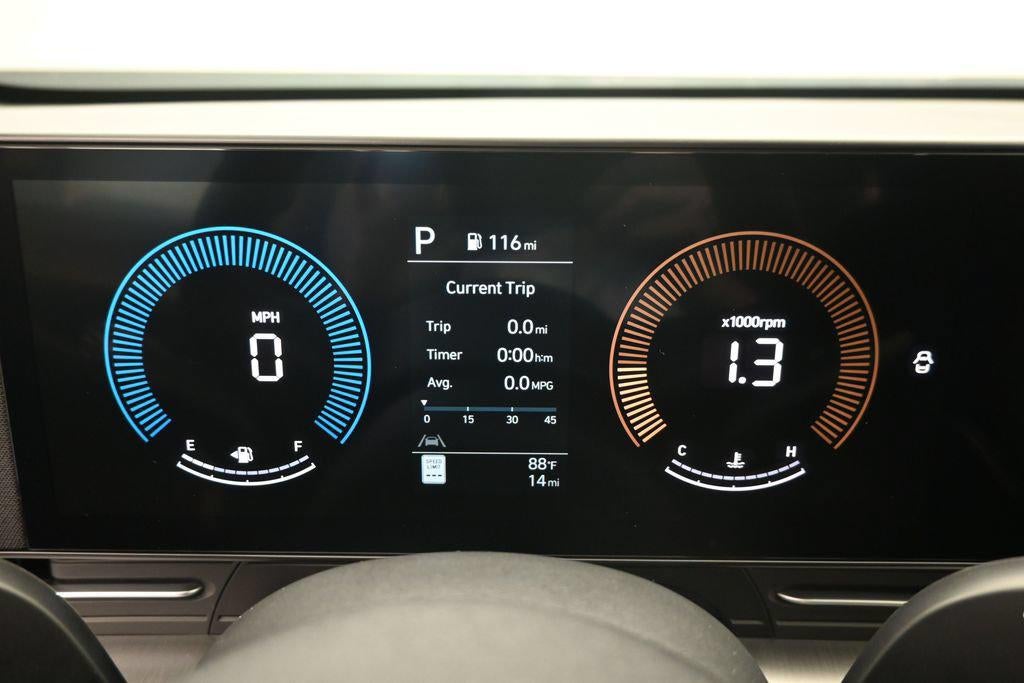 2027 Hyundai KONA SE