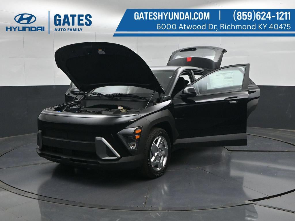 2027 Hyundai KONA SE