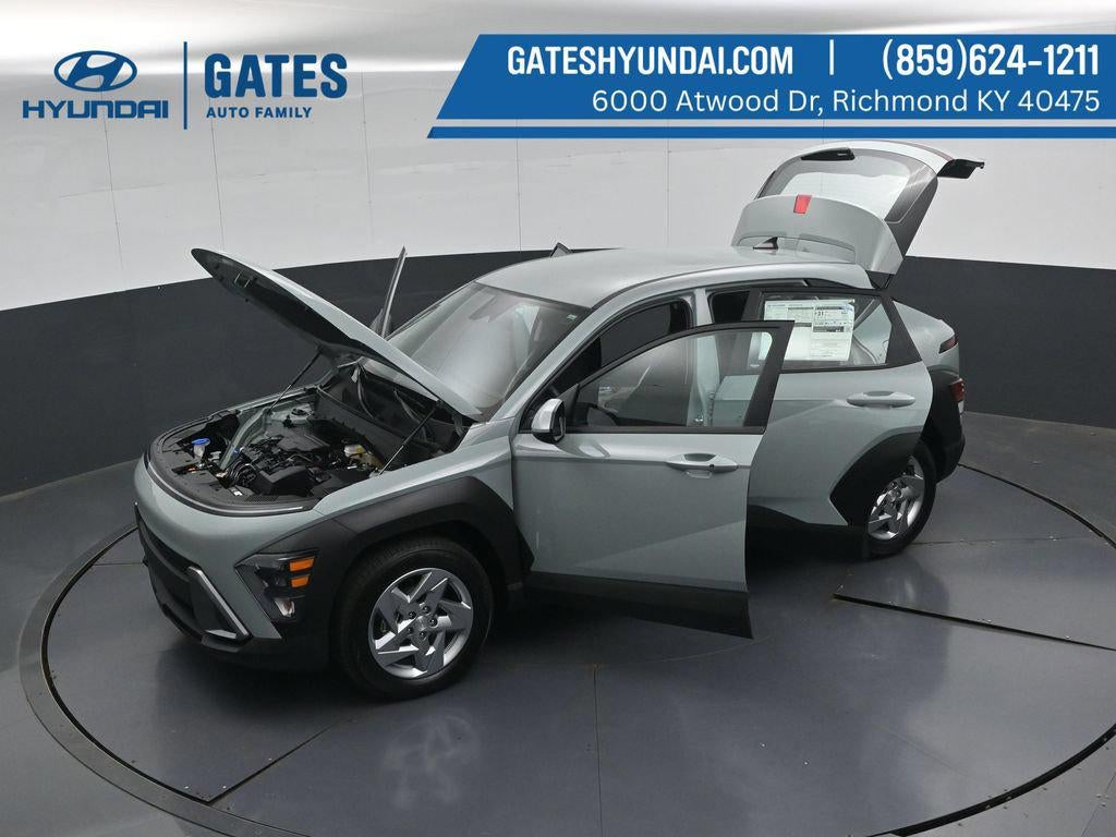 2026 Hyundai KONA SE
