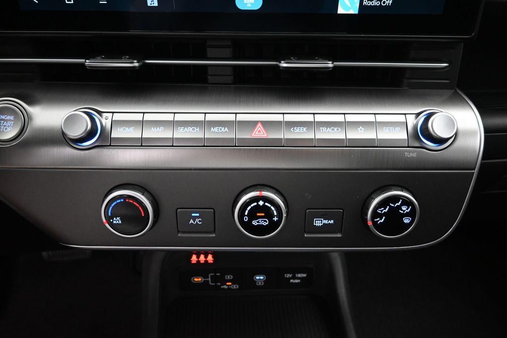 2027 Hyundai KONA SE