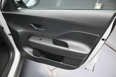 2027 Hyundai KONA SE