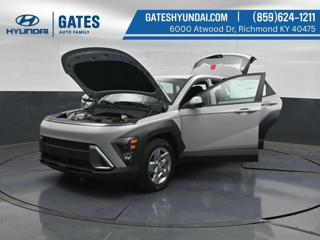 2027 Hyundai KONA SE