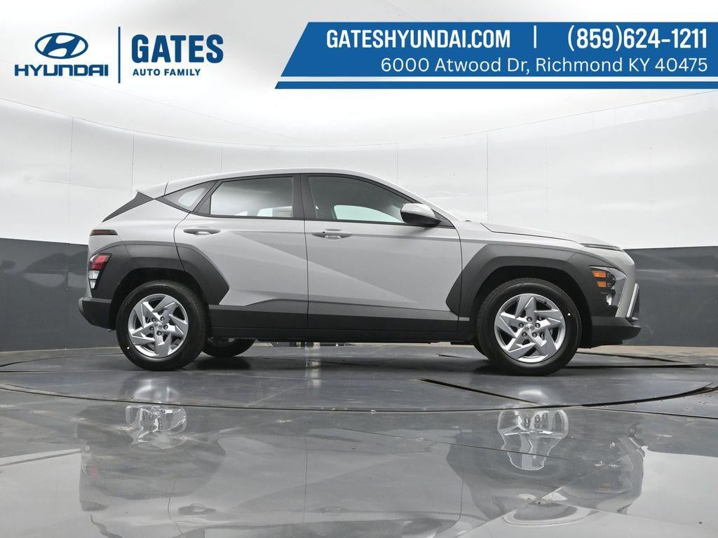 2027 Hyundai KONA SE