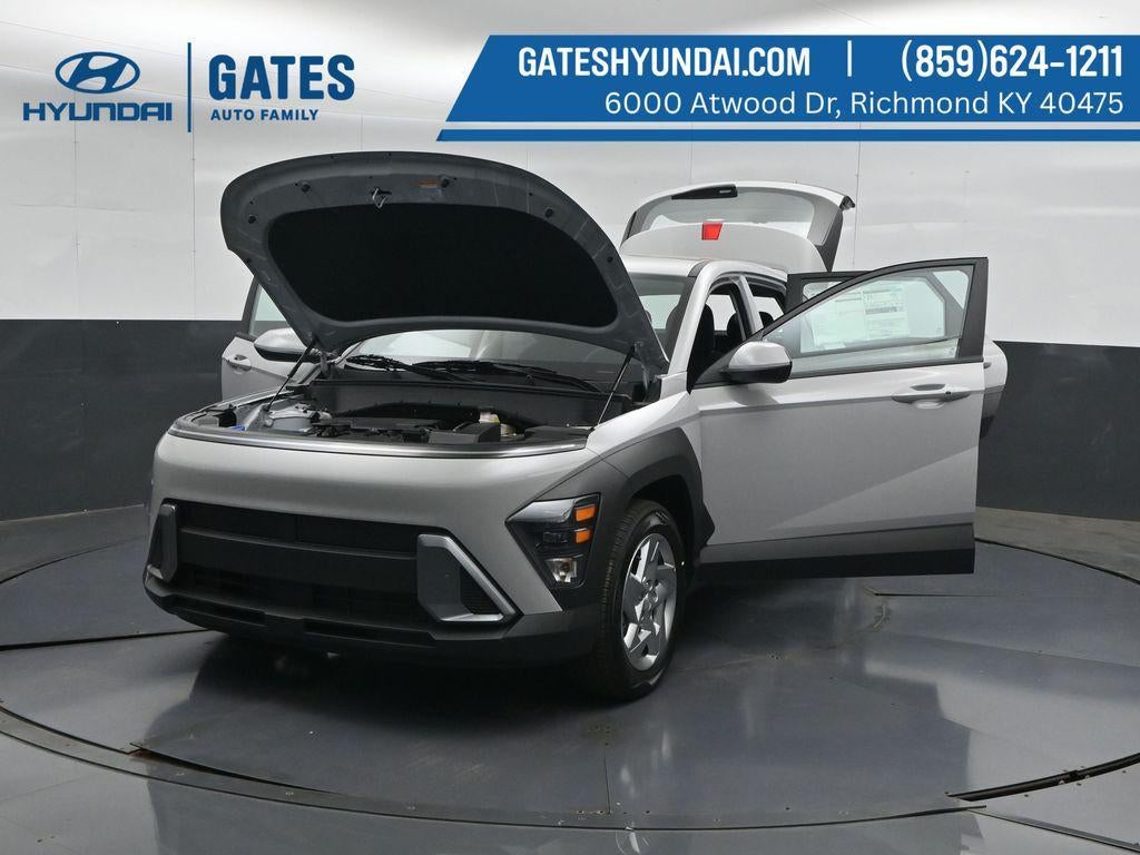 2027 Hyundai KONA SE