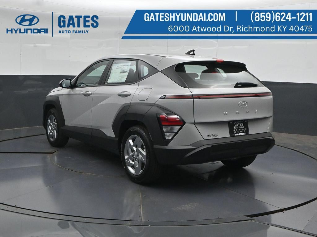 2027 Hyundai KONA SE