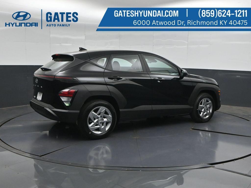 2027 Hyundai KONA SE