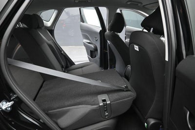 2027 Hyundai KONA SE