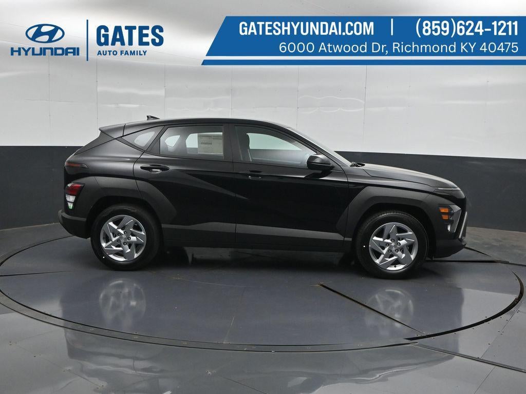 2027 Hyundai KONA SE