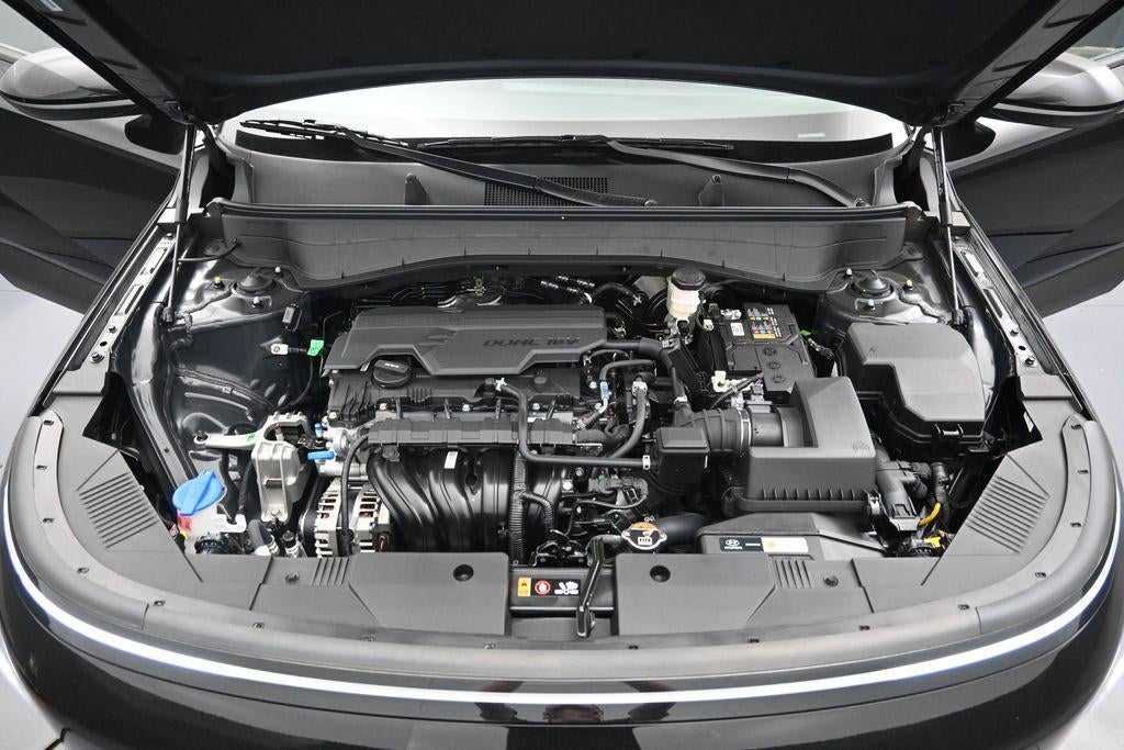 2027 Hyundai KONA SE
