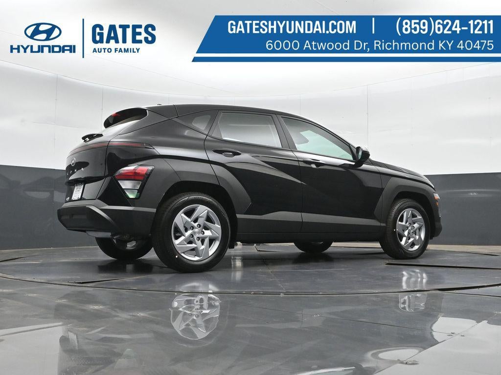 2027 Hyundai KONA SE