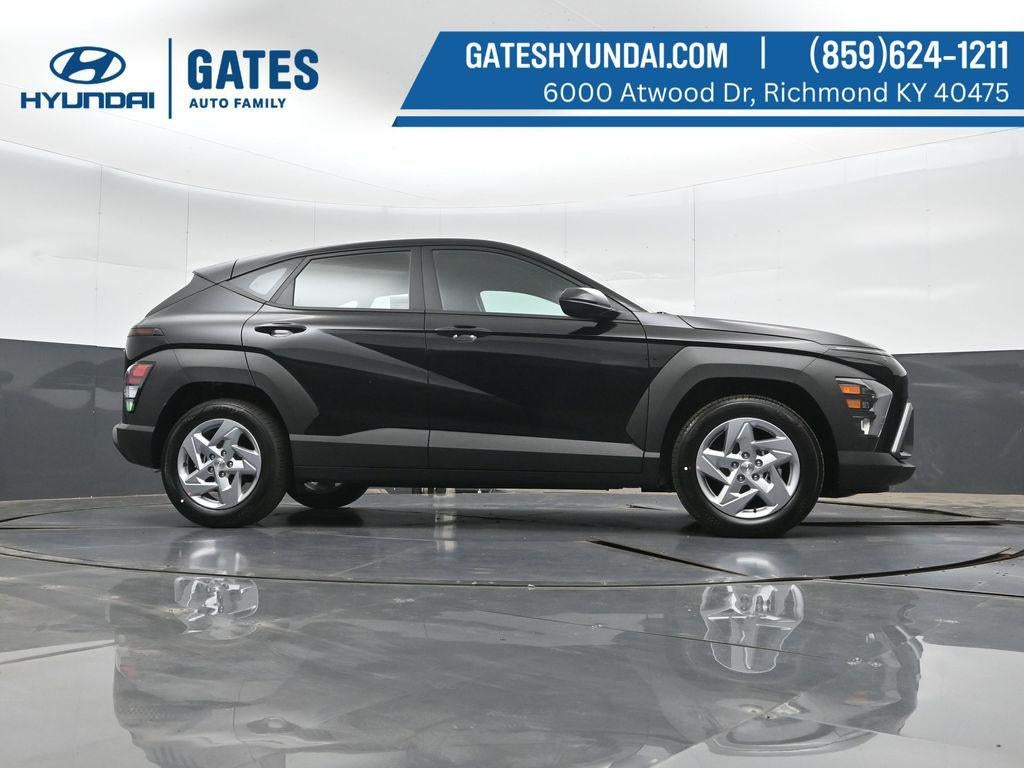 2027 Hyundai KONA SE