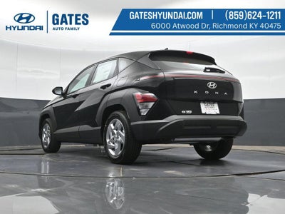 2027 Hyundai KONA SE
