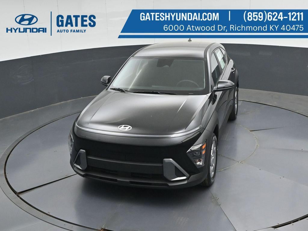 2027 Hyundai KONA SE