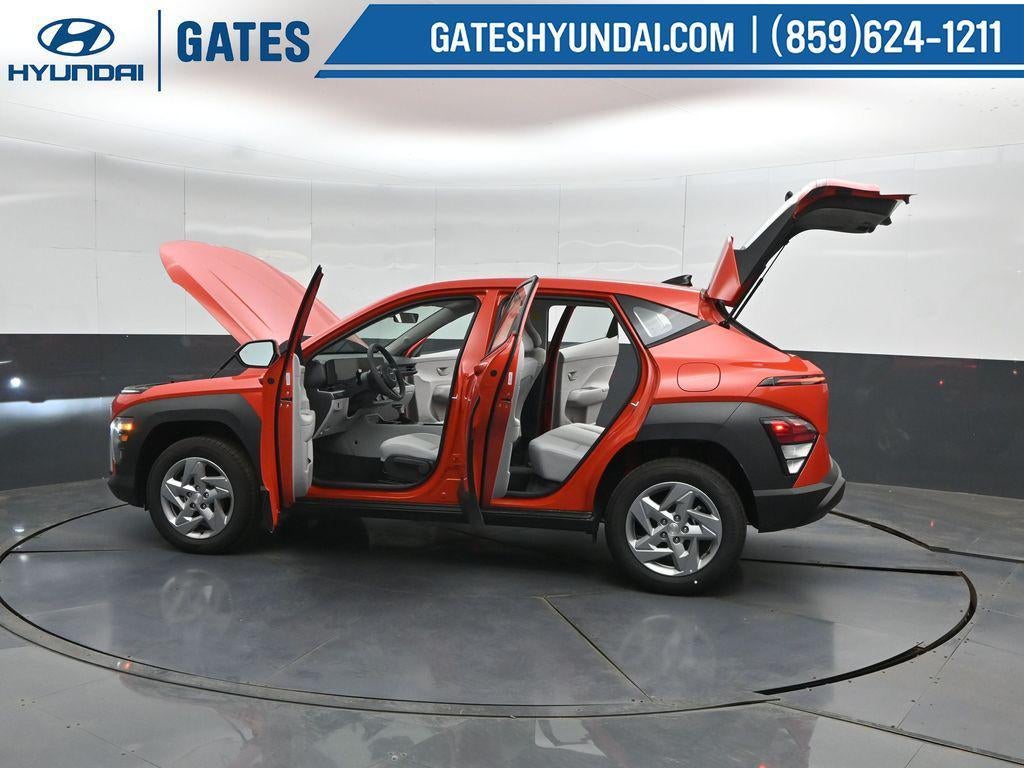 2026 Hyundai KONA SE