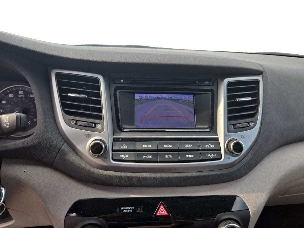 2018 Hyundai Tucson SE - Photo 11