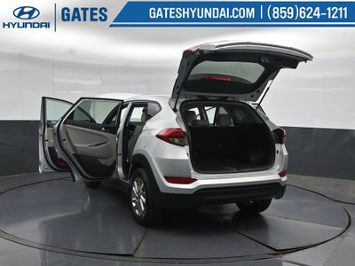 2018 Hyundai TUCSON SE