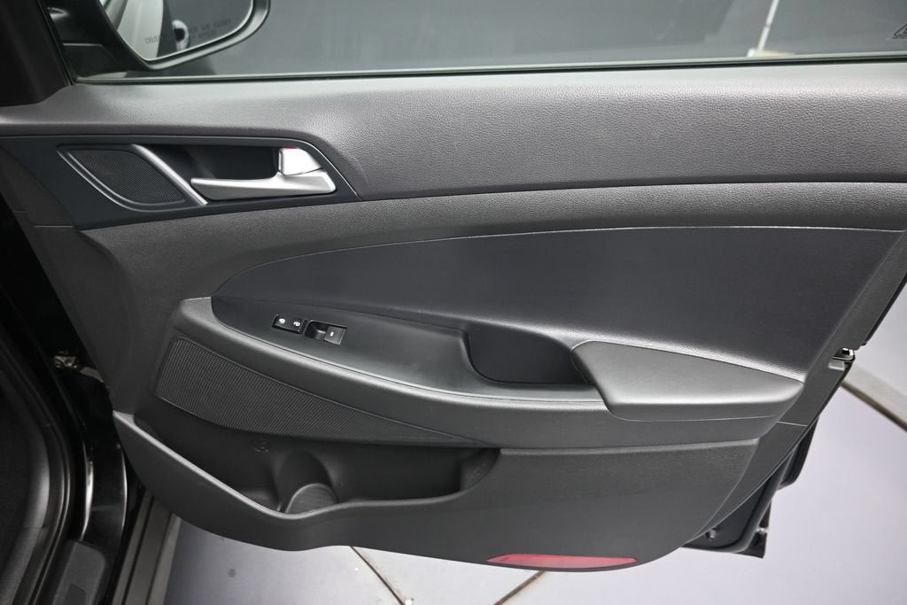 2021 Hyundai TUCSON SEL