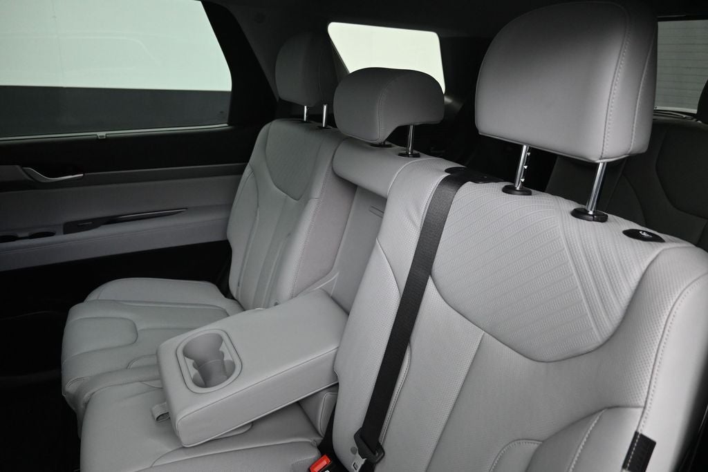 2025 Hyundai PALISADE SEL Premium 8 Passenger