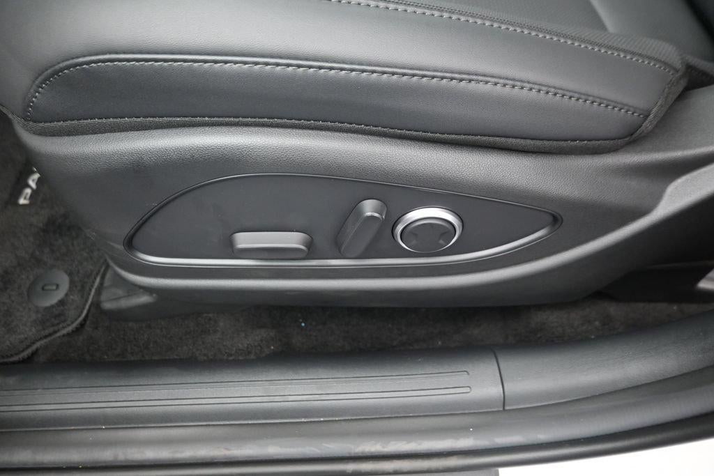 2027 Hyundai PALISADE SEL 7 Passenger