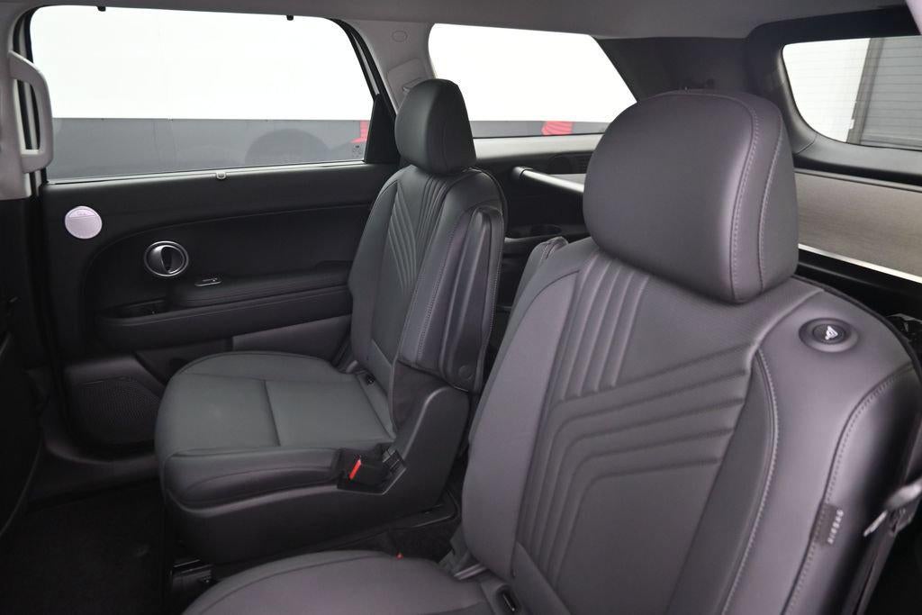 2027 Hyundai PALISADE SEL 7 Passenger