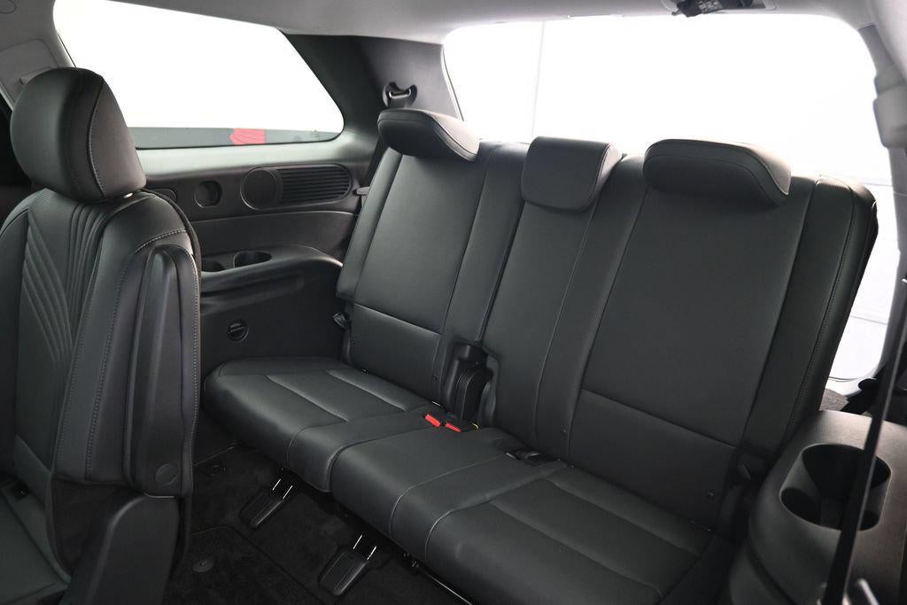 2027 Hyundai PALISADE SEL 7 Passenger
