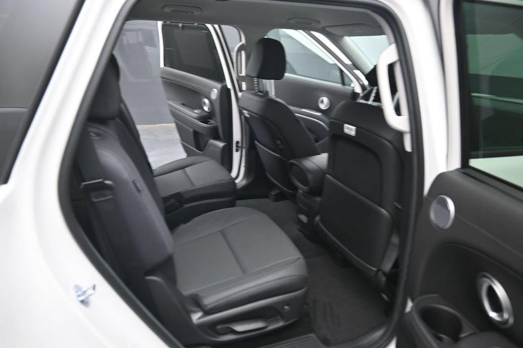 2027 Hyundai PALISADE SEL 7 Passenger