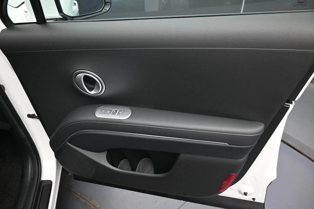 2027 Hyundai PALISADE SEL 7 Passenger