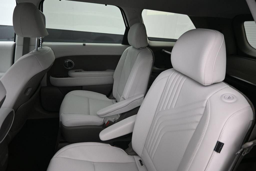 2027 Hyundai PALISADE HYBRID SEL 7 Passenger