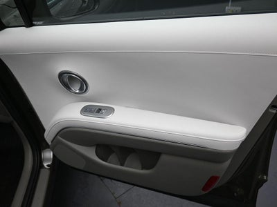 2026 Hyundai PALISADE HYBRID SEL 7 Passenger