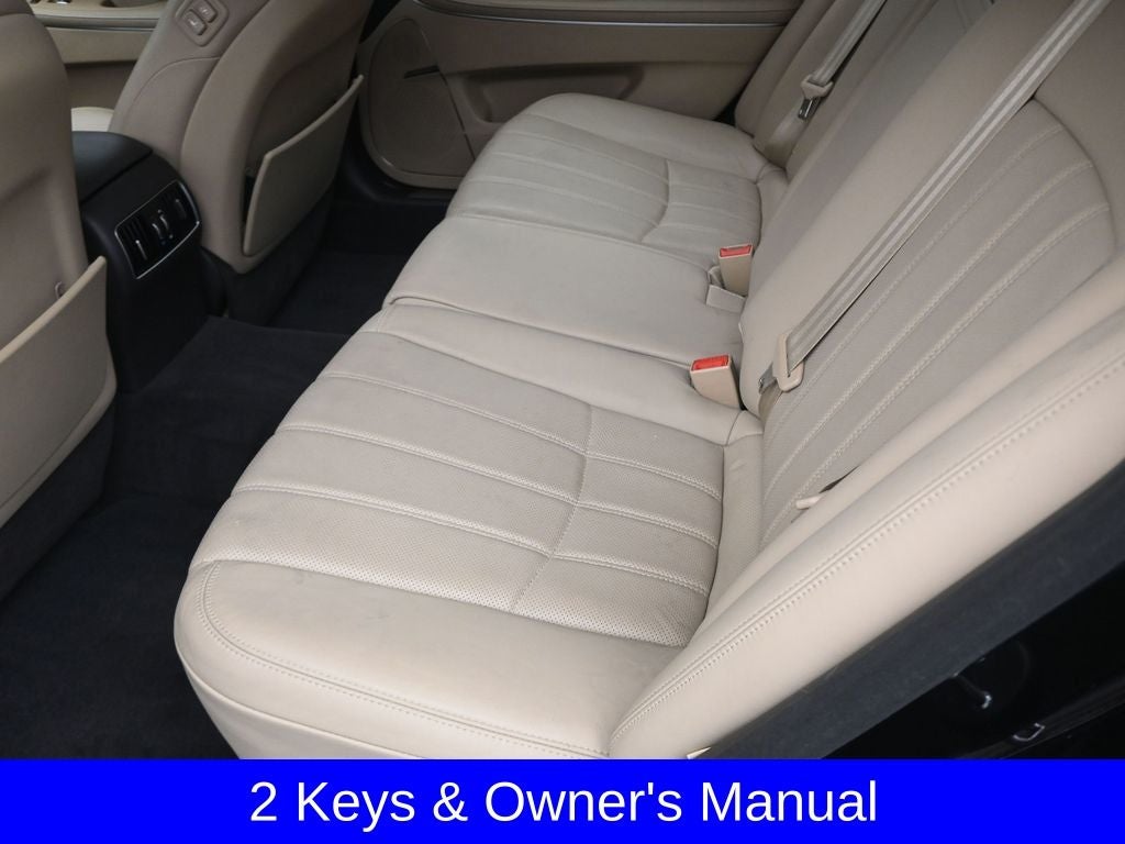 2012 Hyundai EQUUS Signature