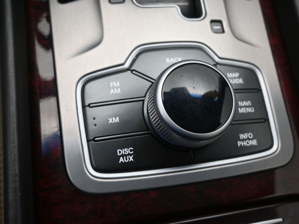 2012 Hyundai EQUUS Signature