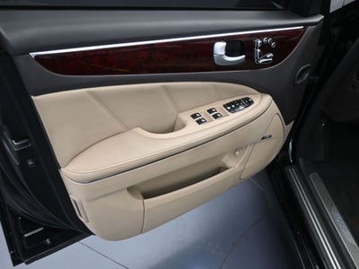 2012 Hyundai EQUUS Signature