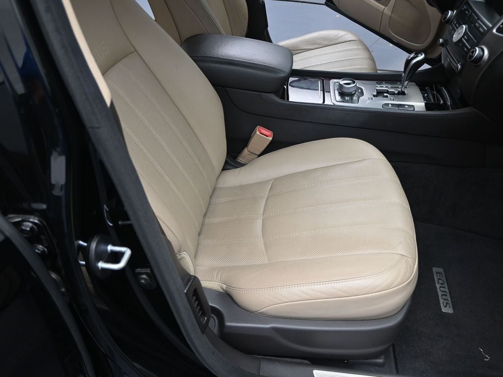 2012 Hyundai EQUUS Signature