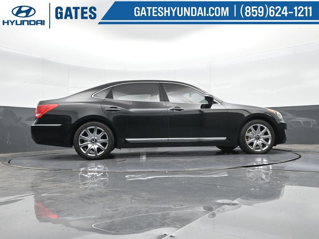 2012 Hyundai EQUUS Signature