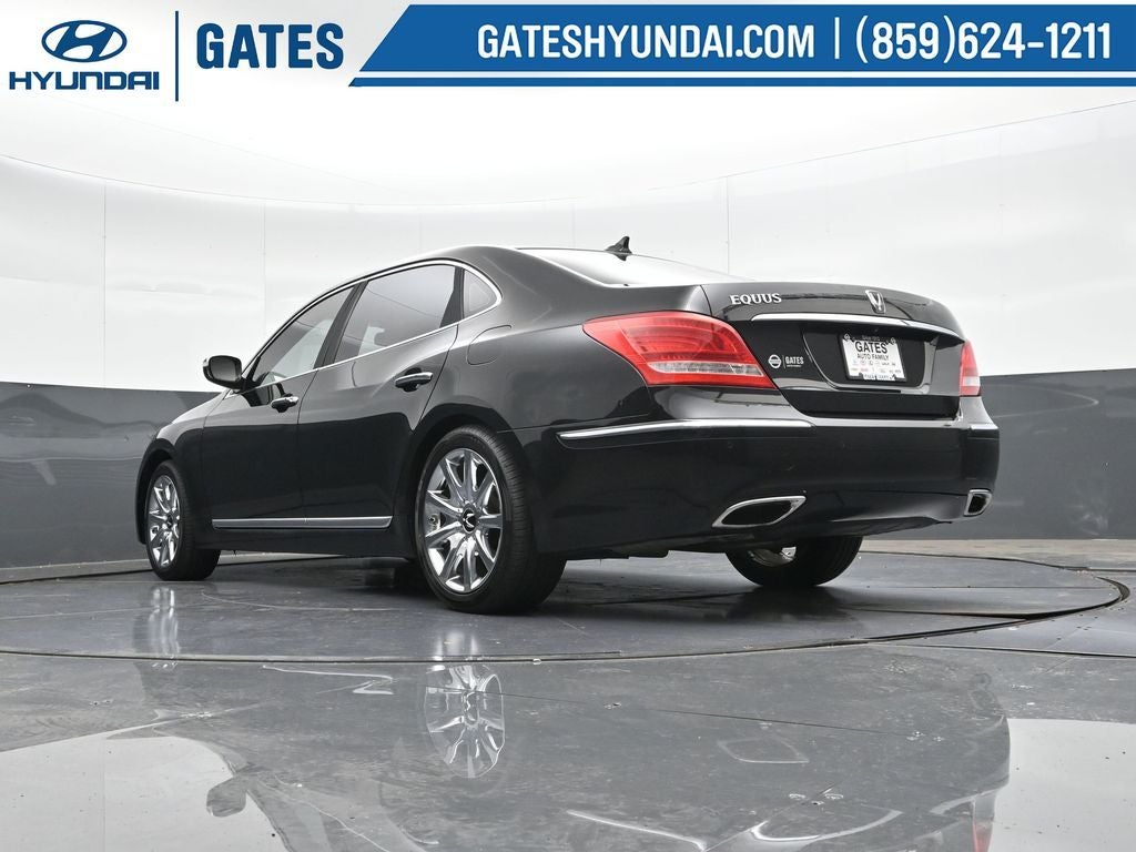 2012 Hyundai EQUUS Signature