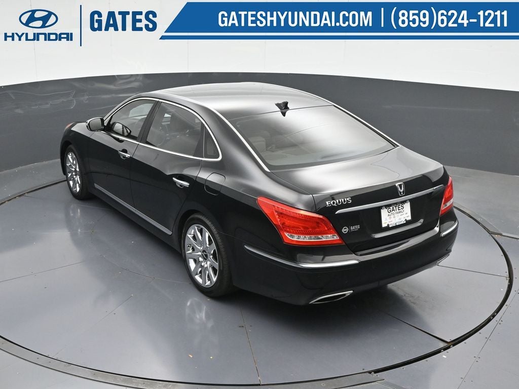 2012 Hyundai EQUUS Signature
