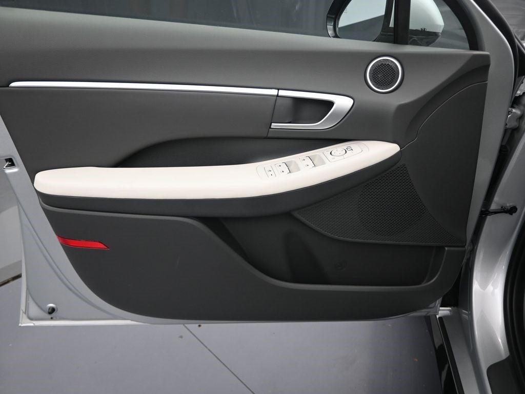 2025 Hyundai SONATA SEL Convenience