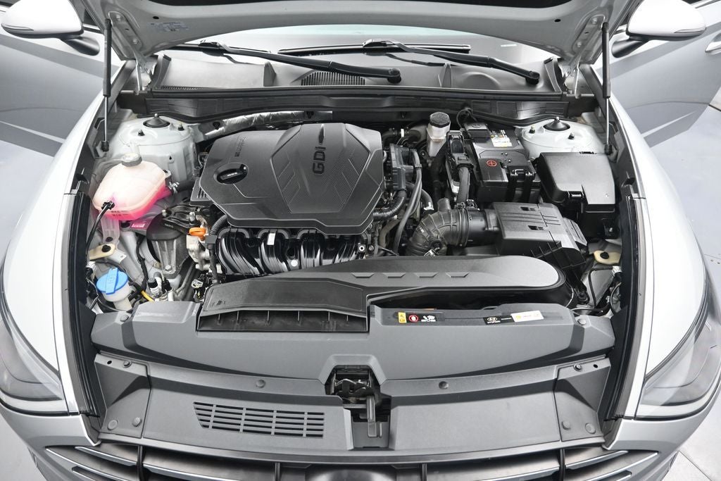 2023 Hyundai SONATA SE