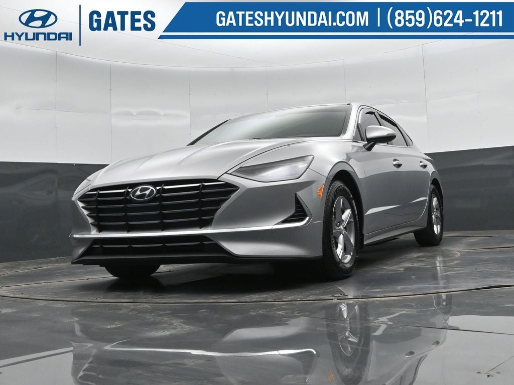 2023 Hyundai SONATA SE