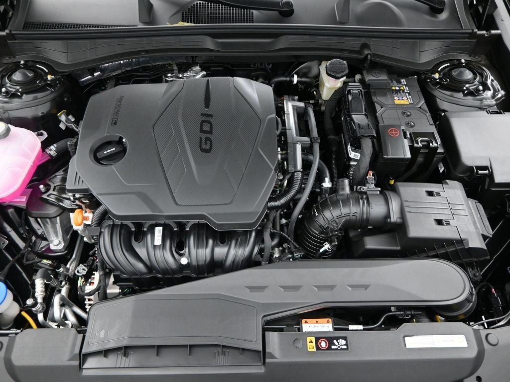 2025 Hyundai SONATA SE