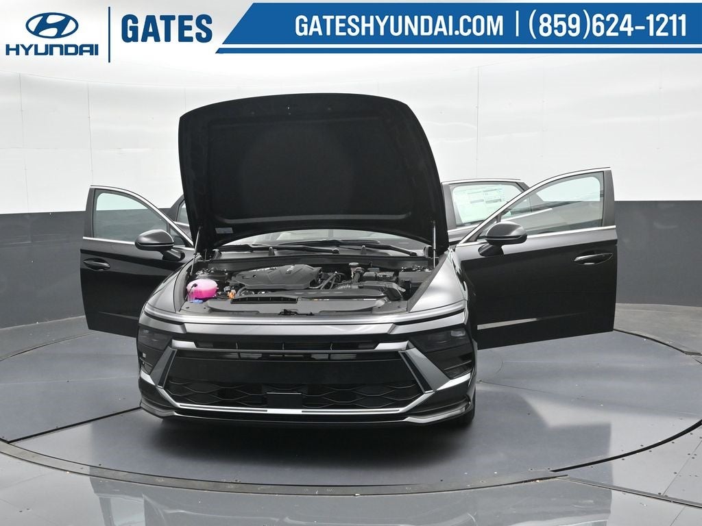 2025 Hyundai SONATA SE