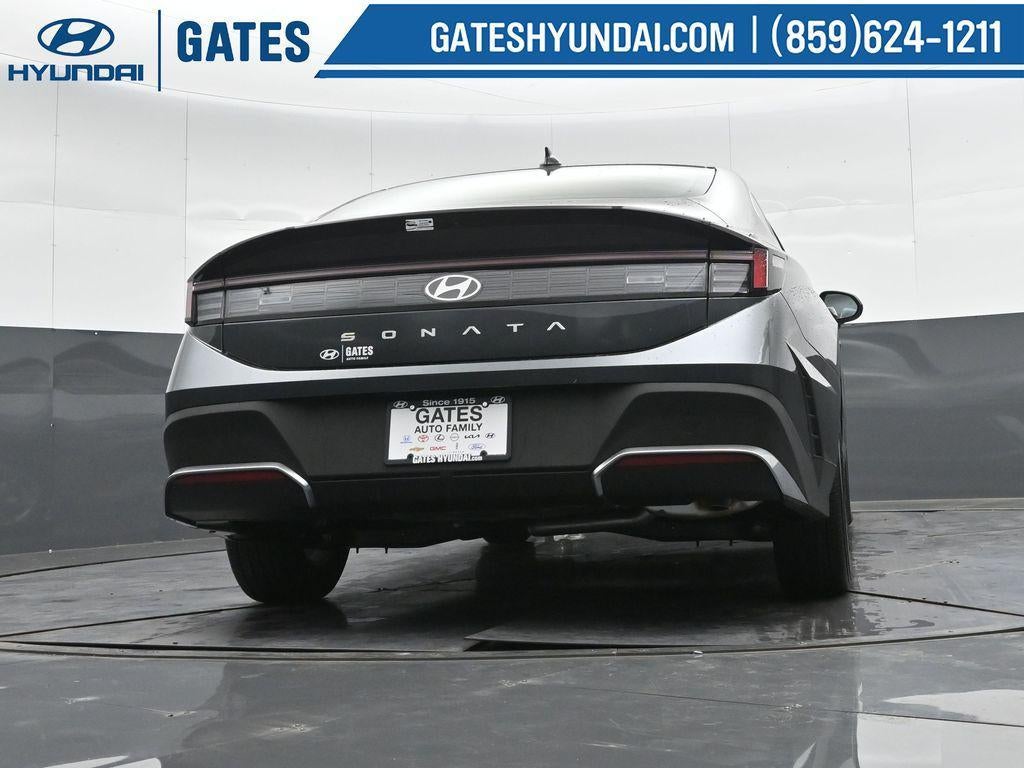 2026 Hyundai SONATA SE