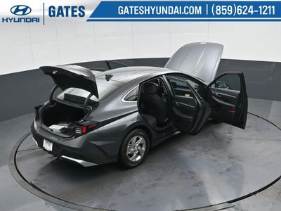 2026 Hyundai SONATA SE