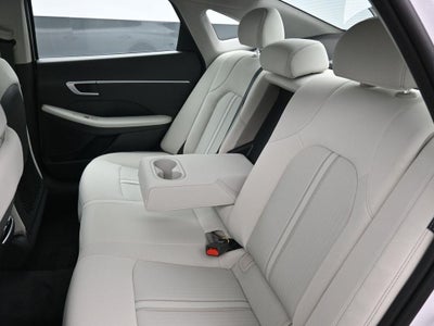 2026 Hyundai SONATA HYBRID SEL