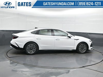 2026 Hyundai SONATA HYBRID SEL