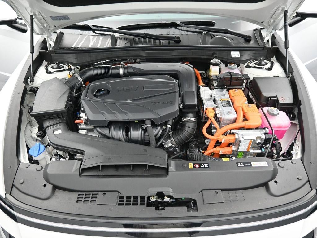 2026 Hyundai SONATA HYBRID SEL
