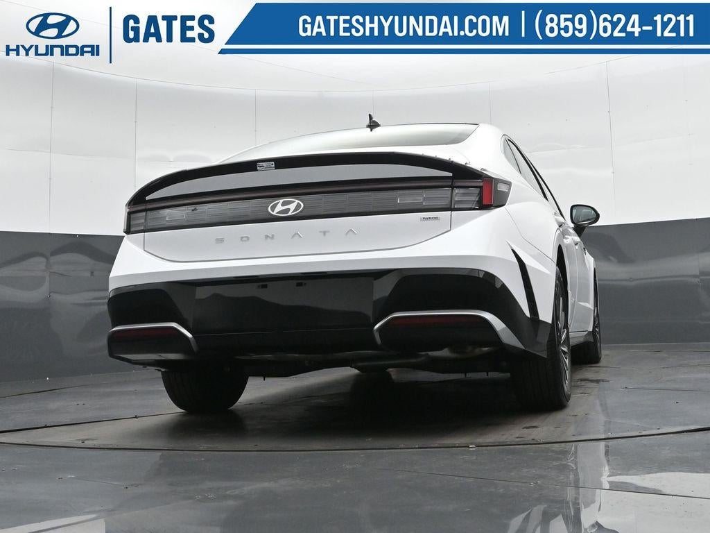 2026 Hyundai SONATA HYBRID SEL