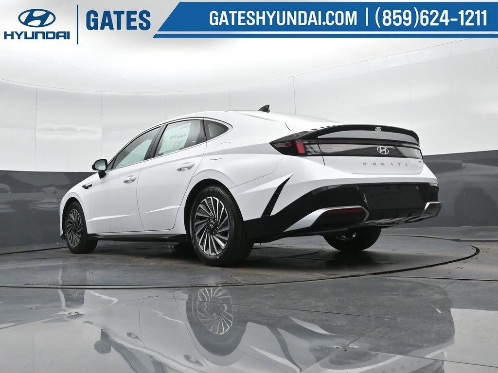 2026 Hyundai SONATA HYBRID SEL