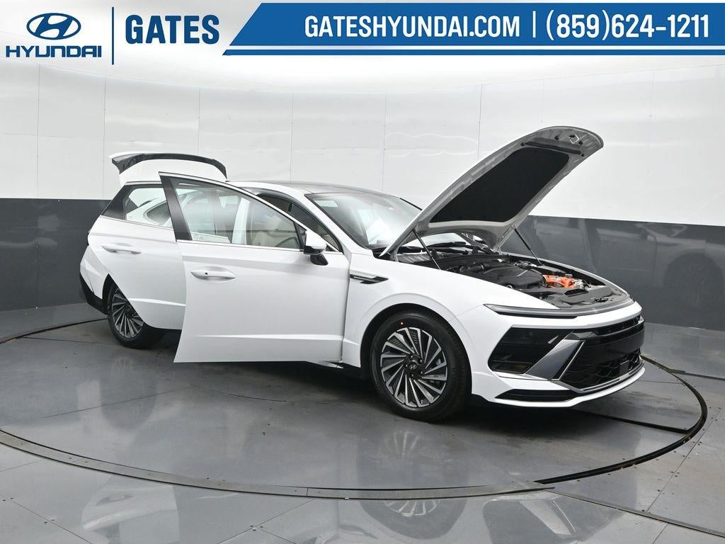 2026 Hyundai SONATA HYBRID SEL